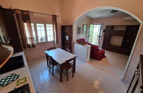 Arenella Villa | Villa Giovi 30 Metri dal Mare