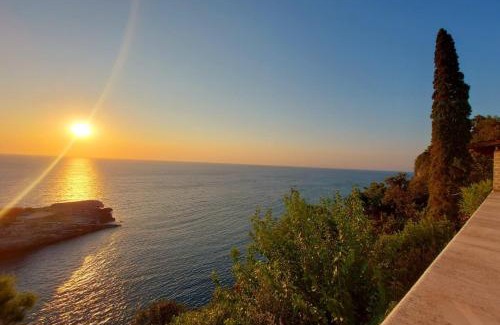 Porto Tricase Villa | VILLA GIRASOLI SWIMMING POOL for 6 guests NATURE IN THE BAY