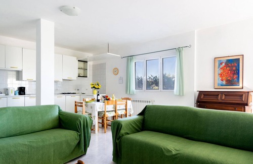 Poggi House | VILLA GLORI: 2 APARTMENTS FOR 12 and + PEOPLE