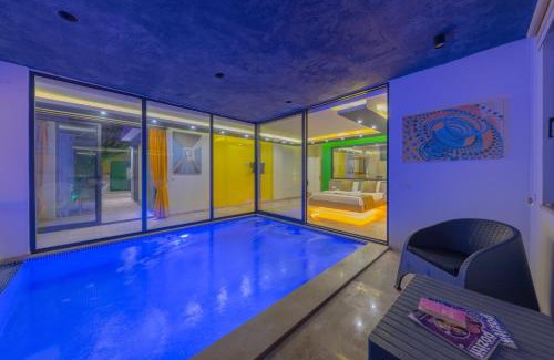 Islamlar Villa | Villa Gloss kapalı ısıtmalı havuzlu tatil villası