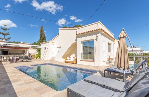 Urbanitzacio la Fustera Villa | Villa Golondrina - Costa CarpeDiem