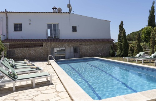 Tordera Villa | VILLA GRACIA LUX 2, IN NATURE AND CLOSE TO SEA, POOL AND TENNIS.