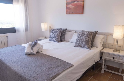 Tordera Villa | VILLA GRACIA LUX 2, IN NATURE AND CLOSE TO SEA, POOL AND TENNIS.