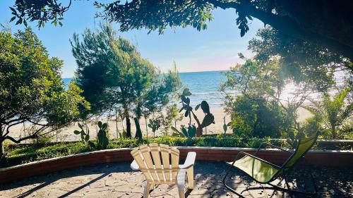 Fondi Villa | Villa GREG stupenda casa sulla spiaggia con accesso diretto al mare