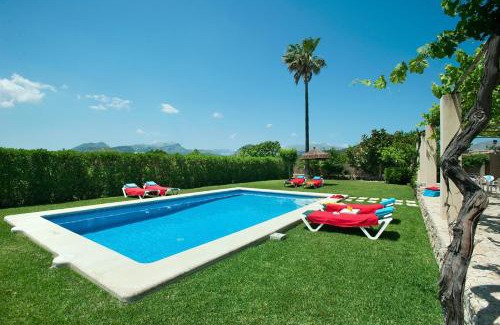 Puerto de Pollensa Villa | Villa Guaita by Villa Plus
