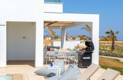 Softades Villa | Villa, gym, sauna, only minutes from the sea