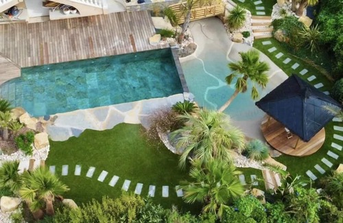 Cap d'Agde Villa | Villa Halo, Lagoon Pool, and Breathtaking Views
