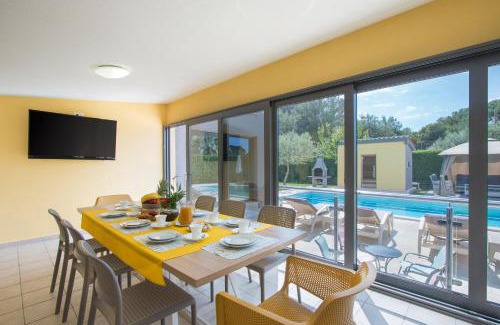 Valbandon Villa | Villa HAPPY