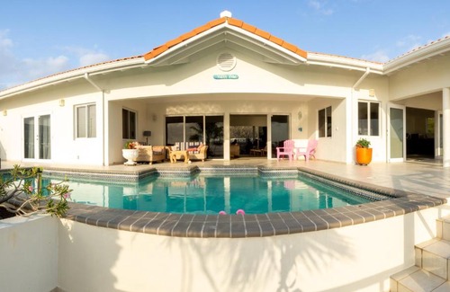 St. Marie Villa | Villa Happy View