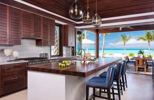 Leeward Settlement Villa | Villa Hawksbill - Located in Magnificent Grace Bay with Private Pool