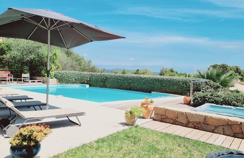 Porto-Vecchio Villa | Villa heated pool sea view, jacuzzi 2 minutes from Porto-Vecchio