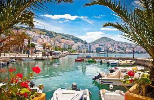 Sarande Apartment | Villa Henrik 77 Saranda Centrum