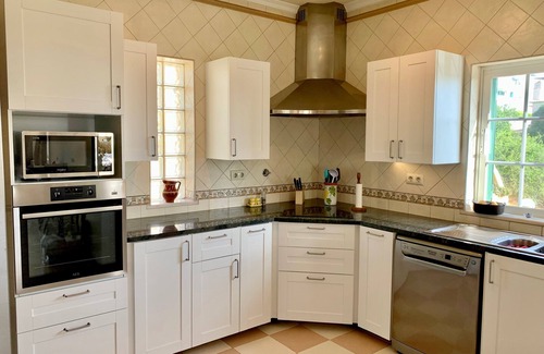 Lagos Villa | Villa Hermano with private pool and views, close to all amenities