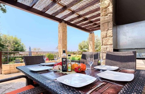 Aphrodite Hills Villa | Villa Hg01 - Madelini