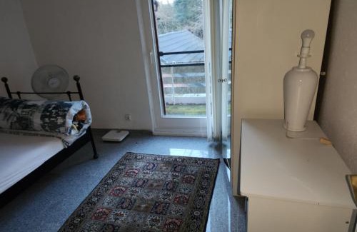 Troisdorf Villa | villa high ceiling 2 bedrooms