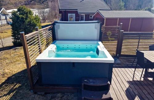 Jamsa Villa | Villa Himoslupiini 2 - 8hlö, Himoslaakso Ski-inout