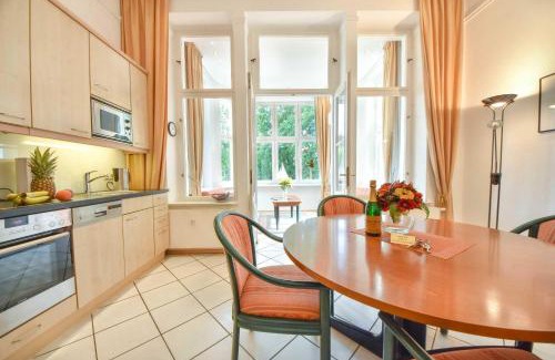 Seebad Heringsdorf Apartment | Villa Hohe Düne 06