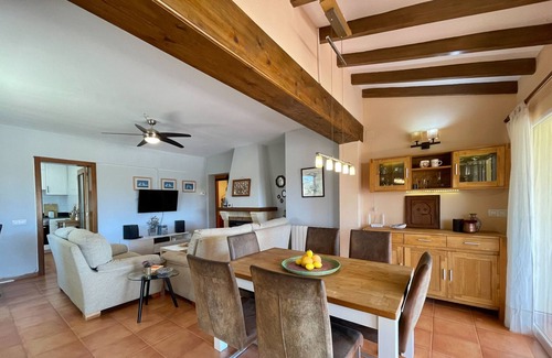 Benimeit Villa | Villa HOPE in Moraira – 3 bedrooms, private pool, sea views, air conditioning and Wi-Fi