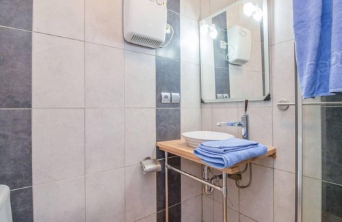 El Mas Fumats Apartment | Villa Hydra by Interhome