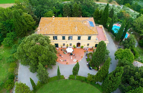 Il Poggio Villa | Villa Il Giardino with Private Swimming Pool, Garden, Ideal for Weddings