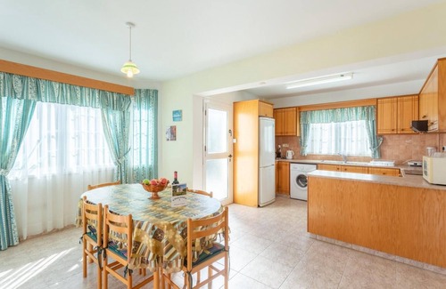 Latchi Villa | Villa Iliada - Three Bedroom Villa, Sleeps 6