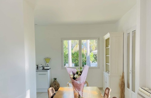 Plaine de la Brague Villa | Villa in a quiet area near the city center at 50 m from the sea and beaches