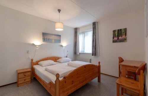 Julianadorp aan zee Villa | Villa in Julianadorp near Sandy Beach