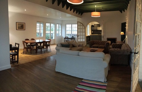 Noirmoutier-en-l'Ile House | Villa in Noirmoutier (175 m2, sleeps 11)