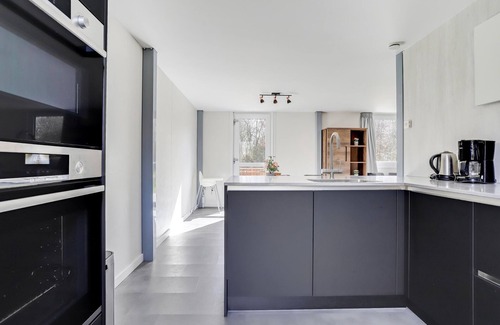 Noordwolde House | Villa in nature with hot tub and infrared sauna