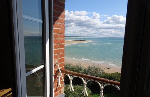 Barneville-Carteret House | Villa in Normandy with Beach Access
