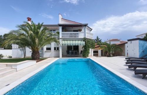 Stinjan Villa | Villa in Pula with swimming pool