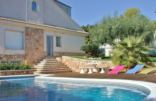 Roda de Bara Villa | Villa in Roda de Barà with Private Pool