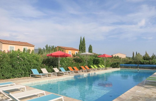 Aups Villa | Villa in small domain with pool and tennis court