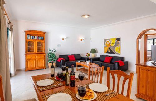 Matagorda Villa | Villa Indigo by Villa Plus