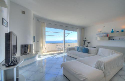Borgio Verezzi Apartment | Villa Ischia Attico sul mare a Verezzi
