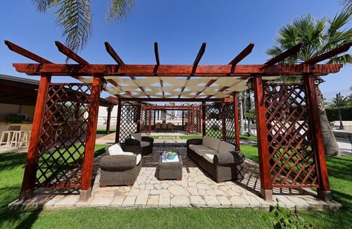 Santa Maria del Focallo Villa | Villa Piazza - Private villa with pool near beach