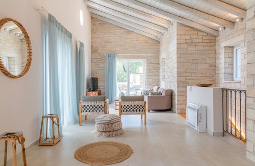 Kavalleraina Villa | Villa Jacaranda in Agní