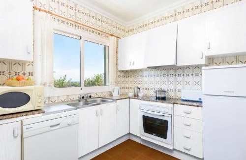 Arenal d'en Castell Villa | Villa Jaime by Villa Plus