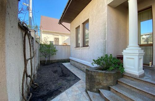 Burlacha Balka House | Villa Jardin