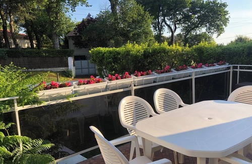 Pontaillac Villa | VILLA JEROMINE in famous place. Beach on foot. Three flower-filled terraces.