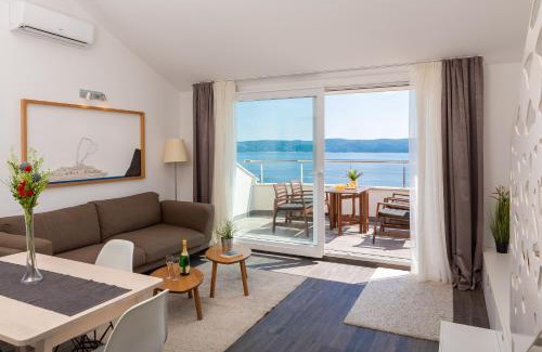 Mimice Apartment | Villa Jolara With Heated Pool - Deluxe Apartments 4 & 19