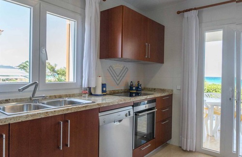Muro Cottage | Villa Joy, beach front