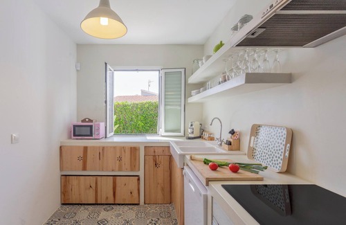 Cap d'Artrutx House | Villa Juanes with Pool, Garden & Wi-Fi