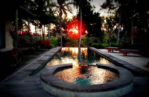 Melayang Resort | Villa Junjungan Resort Pool & Spa