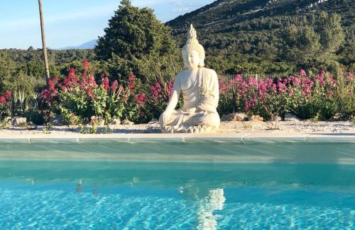 Vingrau Apartment | Villa Kéona , gîte 5 étoiles avec piscine privée et vue nature