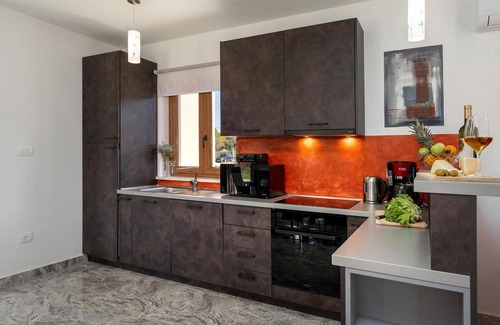 Paradiz House | Villa Katarina Labin is a holiday home in a quiet location, only 10 minutes from Labin.