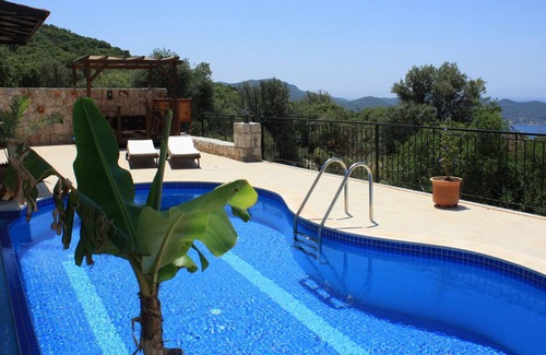 Kas House | Villa Kekova - Luxury villa with stunning sea views. Beach and city close.