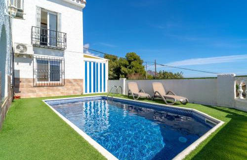 Nerja Villa | Villa Kenny Private Pool Casasol