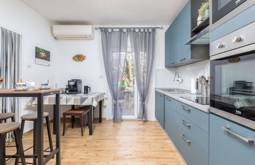 Fazana Villa | Villa Ketty in Fažana with playground, sea view and private pool