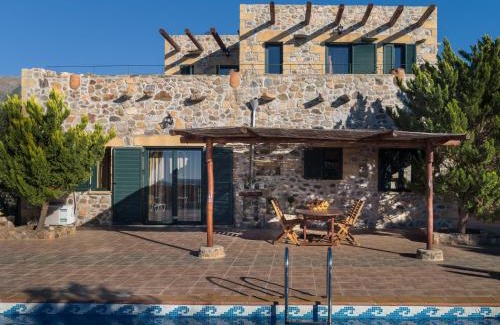 Livadia Villa | Villa Kimothoe with Private Pool, only 20 min to Elafonissi Beach